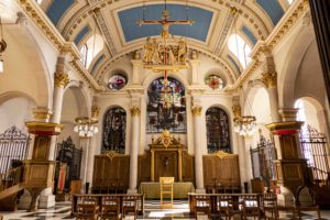 St Mary le Bow interior