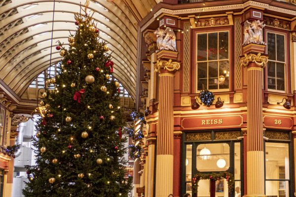 Leadenhall Market Christmas Treev2